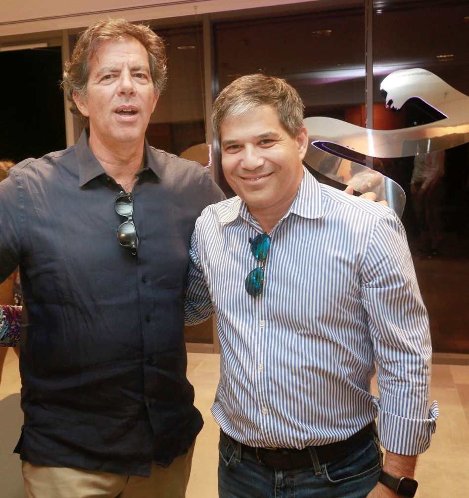 שי אגסי וצביקה לימון