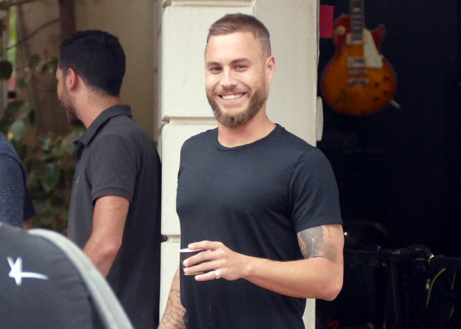 רגע לפני. טום אביב (צילומים: אמיר מאירי)