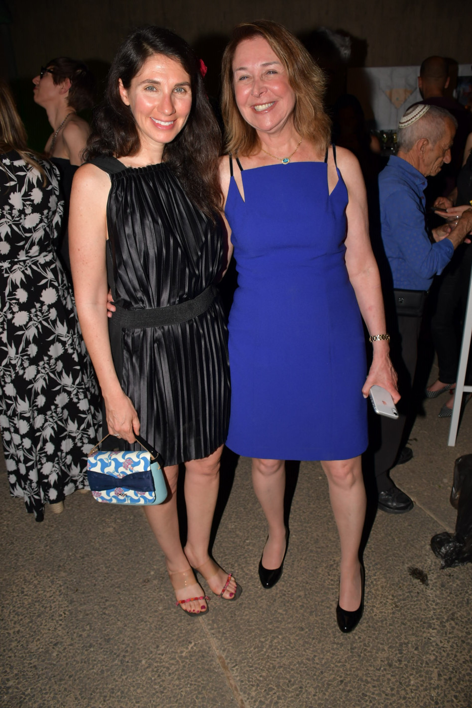 חגית אוזן וקרן בר-גיל (צילום: אביב חופי)