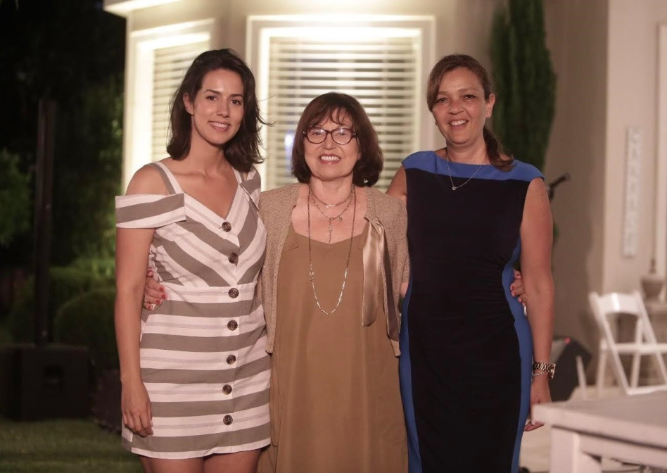 (ציפי לנדאו, יהודית פרל ואביגיל פרל (צילום: דודי סלאם