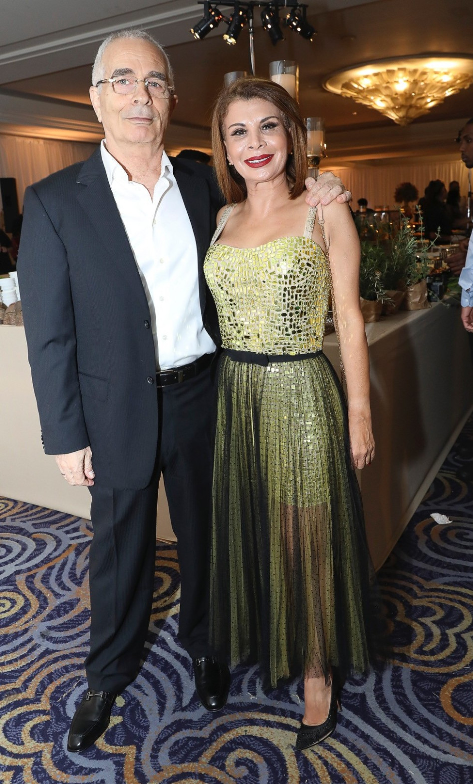 נוני ועמוס מלכא