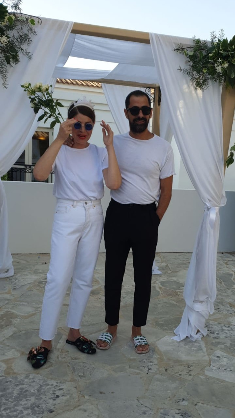 שוק! אסי ישראלוף ואפרת (צילום: יח"צ)