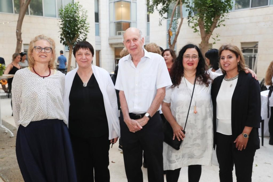 אינסאף אבו-שארב, בלהה בן-אליהו, קובי מצר, מימי אייזנשטדט וסיגלית לנדאו (צילום: עודד קרני)