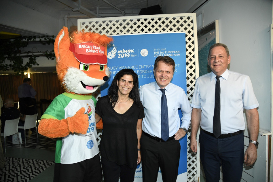  יגאל כרמי, ולדימיר סקוורטסוב ויעל ארד (צילם: עמית שיסל, באדיבות הוועד האולימפי בישראל)