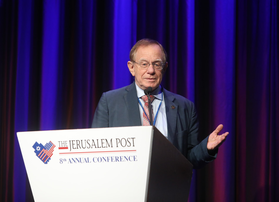 פרופ' רפי באייר