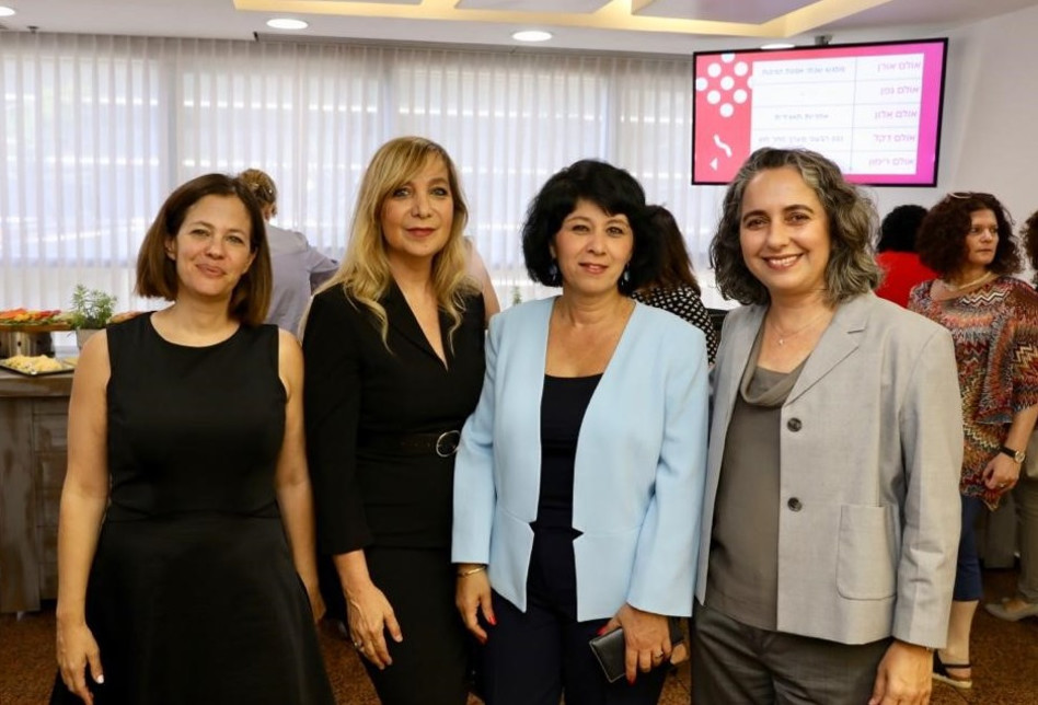 ענת גואטה, ד"ר חדוה בר, אמי פלמור ויעל דרומי (צילום: אביב גוטליב)