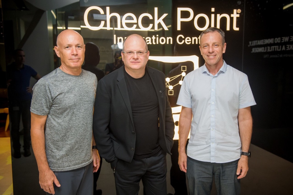 און שחורי, גיל שויד ורועי גלברד (צילום: חן דמארי)