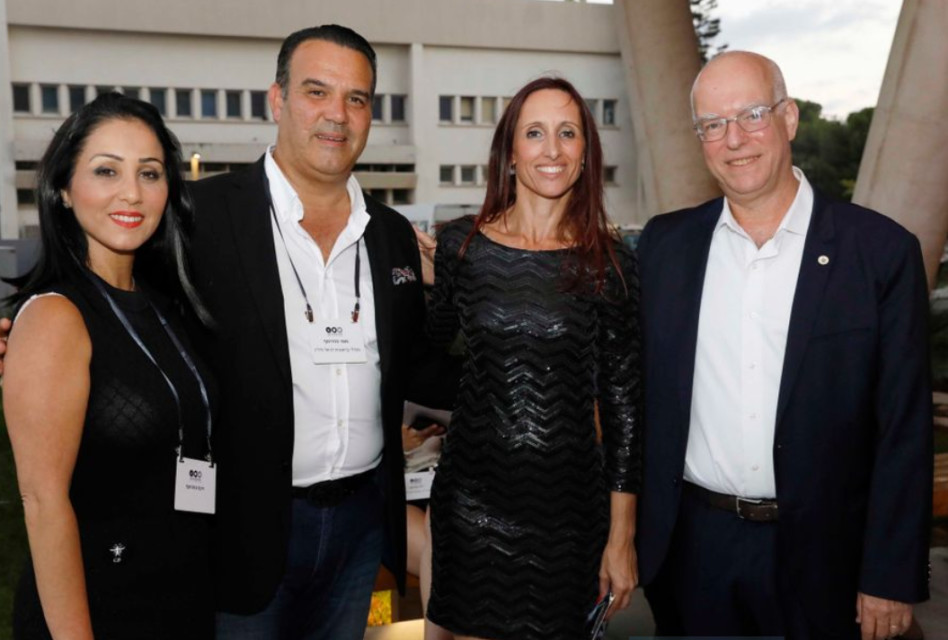 אריאל פורת, עדי אולמרט ומוטי ורינת כוזהינוף (צילום: איציק בירן)