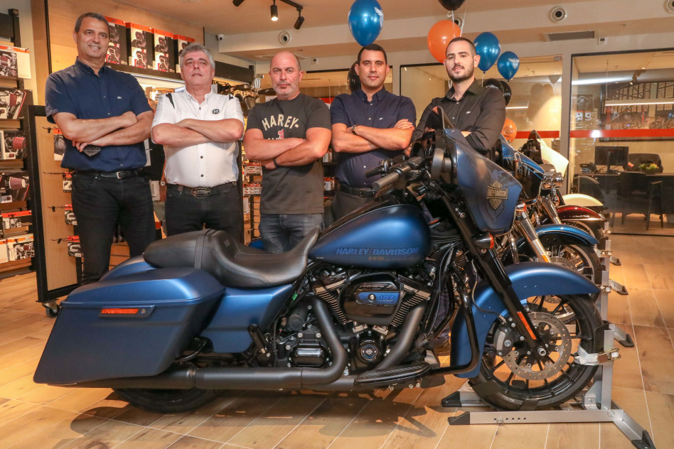  אלי אלעזרא, נסים בנימין, ליאור רז, אורן אלעזרא, אור אלעזרא (צילום: רונן טופלברג)