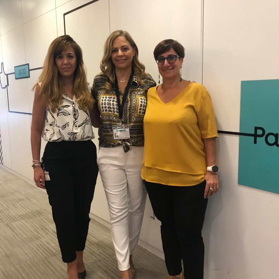 עינת רום, חגית פאר, קרן אופק (צילום: כרמל איתן)