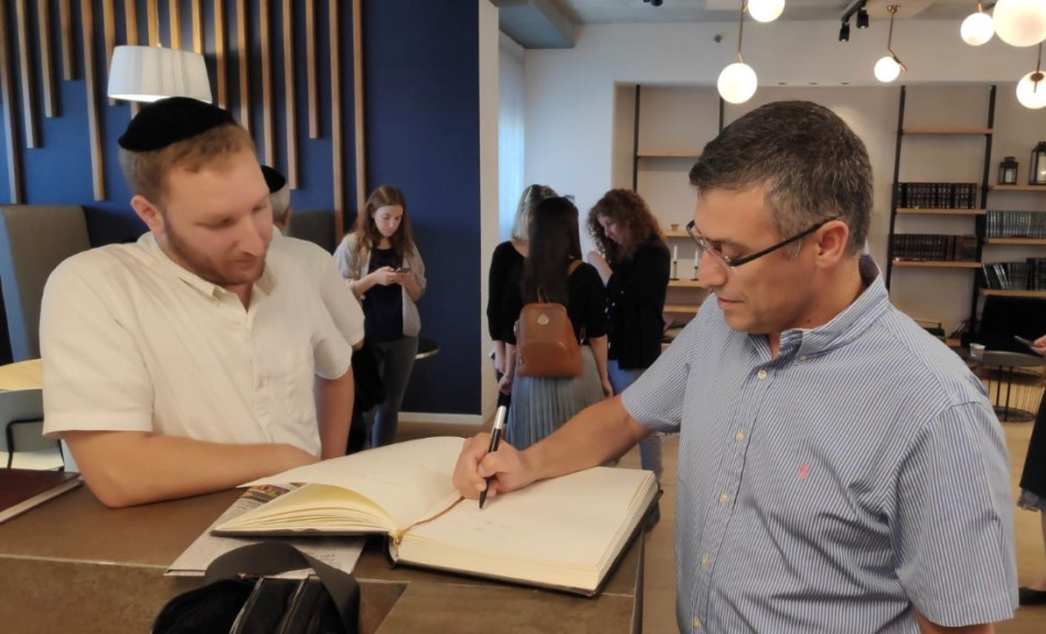 אבי בן אסאייג (צילום: נחמיה רוזנפלד)