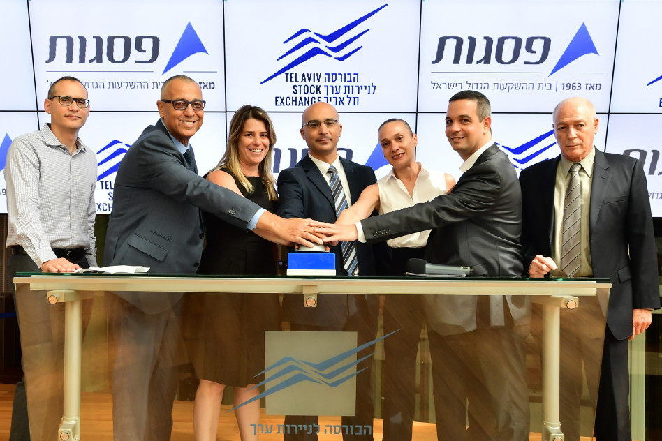  אמנון נויבך, אייל גורן, יפעת מזרחי, ברק סורני, תמרה דירקטור, שלמה פשה ואיתי בן זאב (צילם: עומר מסינגר) 