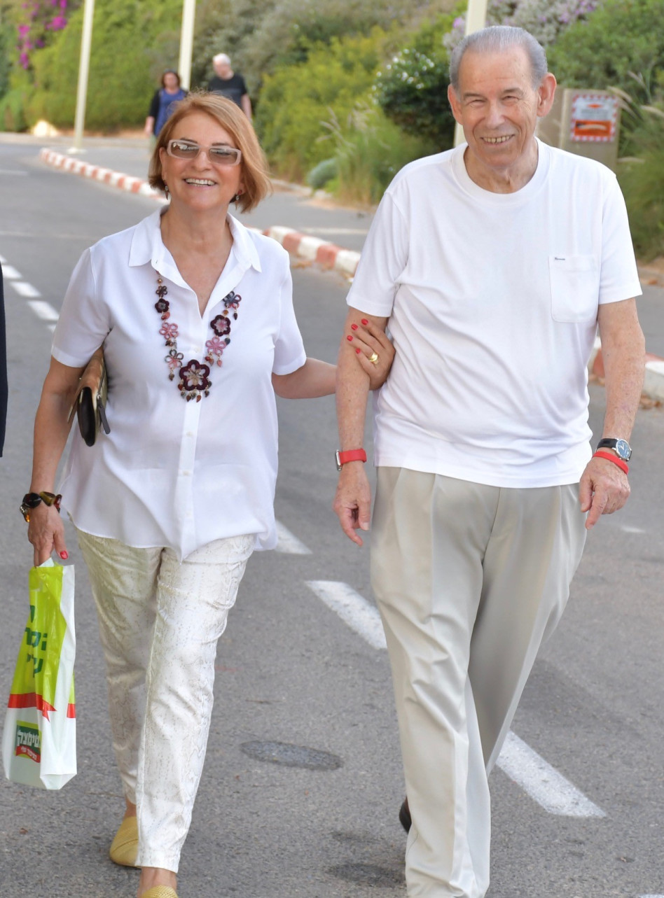 מושיק ועירית תאומים