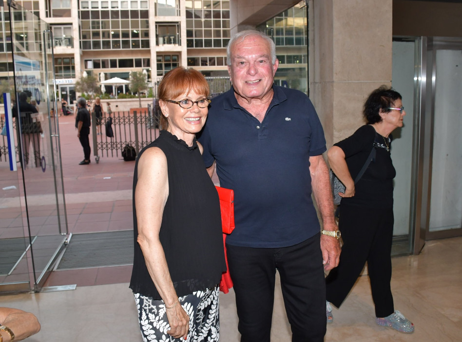 גיורא ושולה אקרשטיין