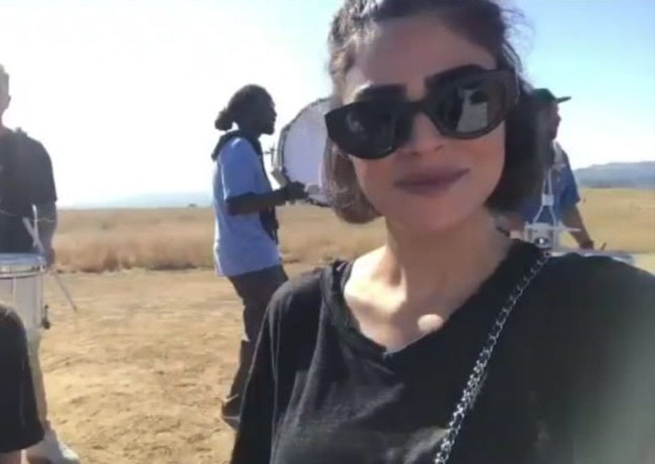 במקום הנכון ובזמן הנכון. נופר מור