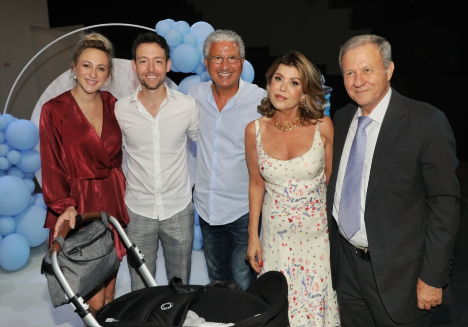 רותי ומאיר שטרית, משה אדרי ודוד וחיה שטרית (צילום: רפי דלויה)