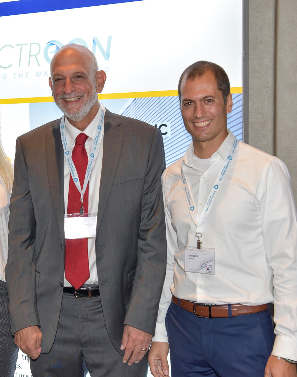 אורן עזר ואהרון אהרון (צילום: שלומי אמסלם)