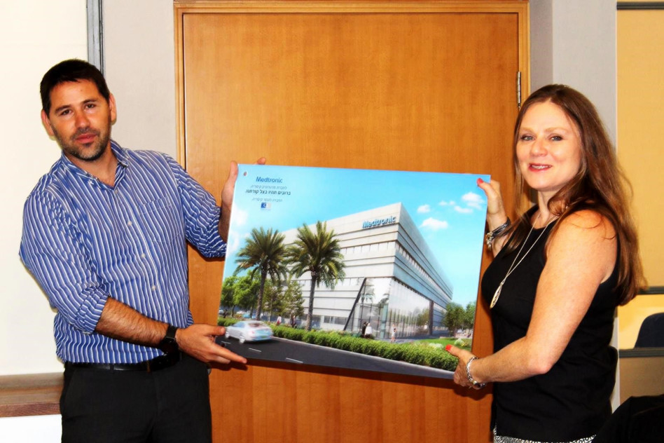 שרון לוויטה ומיכאל כרסנטי (צילום: חנה ליברמן)