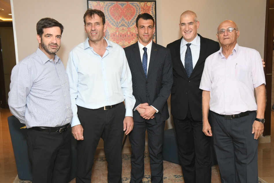 אלי זיו, דיויד כהן, יניב אדיבי, אמיר הלוי, עודד גרופמן (צילום: ישראל הדרי)