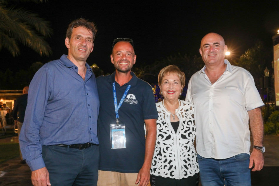  משה דוידוביץ', רעיה שטראוס בן-דרור, גל צחור ואמיר הלוי (צילום: רונן טופלברג, מגדל אפיק ישראל)