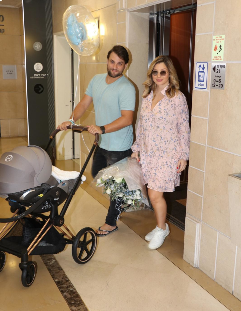 חלום. עדי הימלבלוי ונדב פלד (צילומים: ניר פקין)