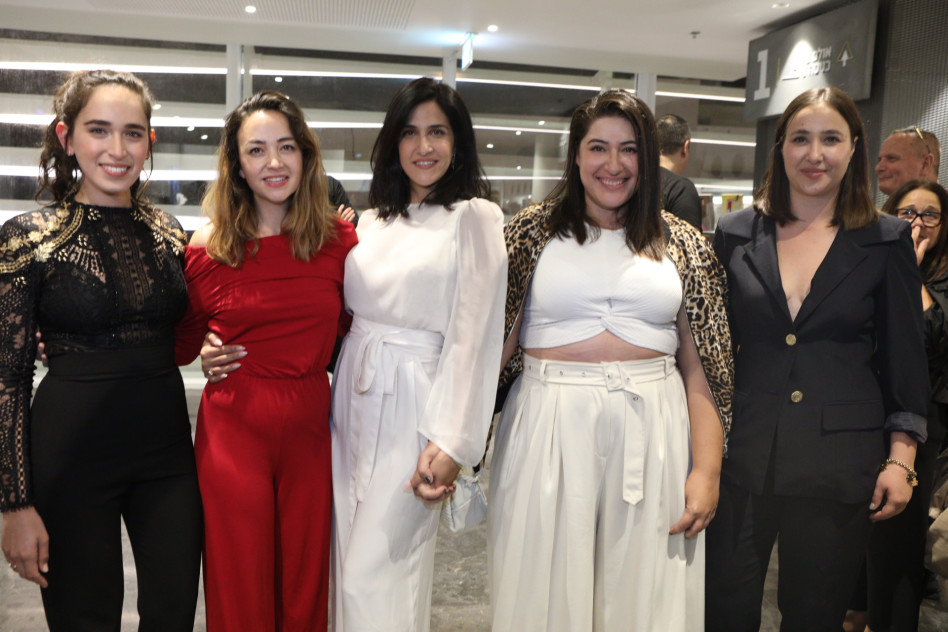 כל היפות (צילום: אסף לב)