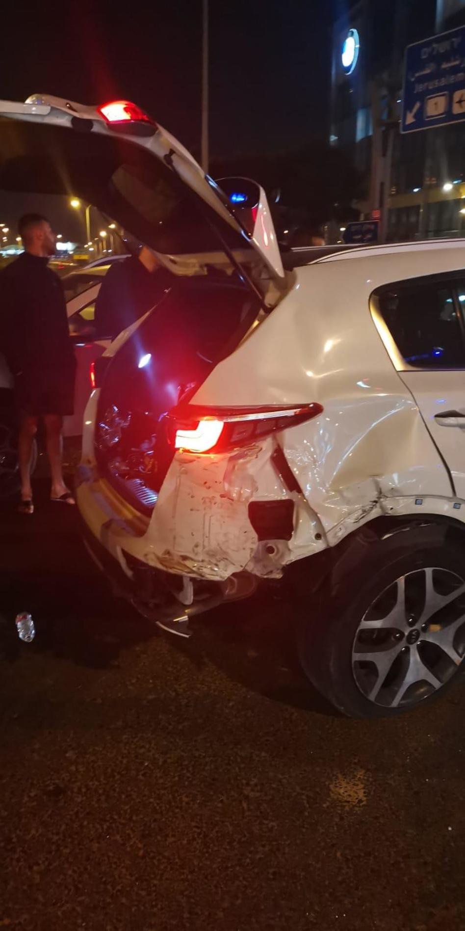 הפגיעה מקרוב (צילום: ברי יחזקאל)