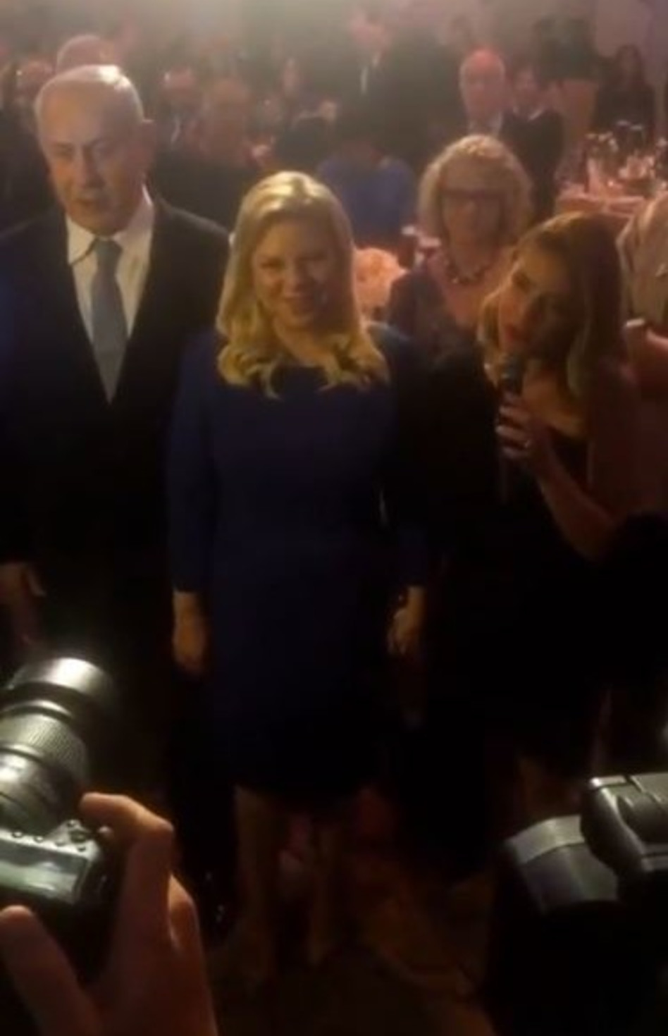 שרים את התקווה (צילום: אינסטגרם)