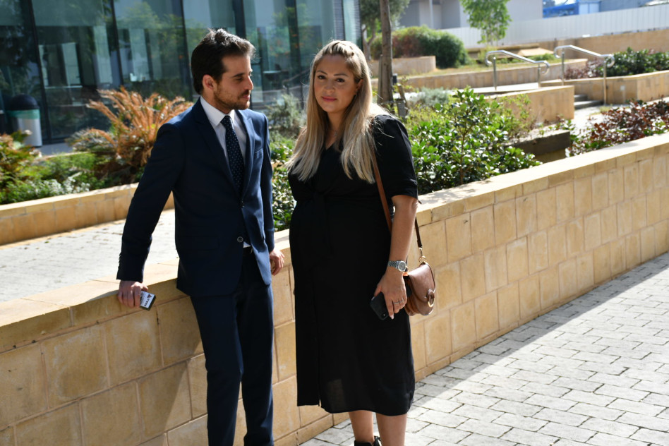 ליהיא גרינר בסגירת התיק במשטרה (צילום: מתן צור)