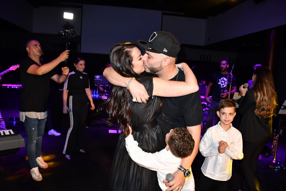 סאבלימינל עם המשפחה (צילום: אביב חופי)