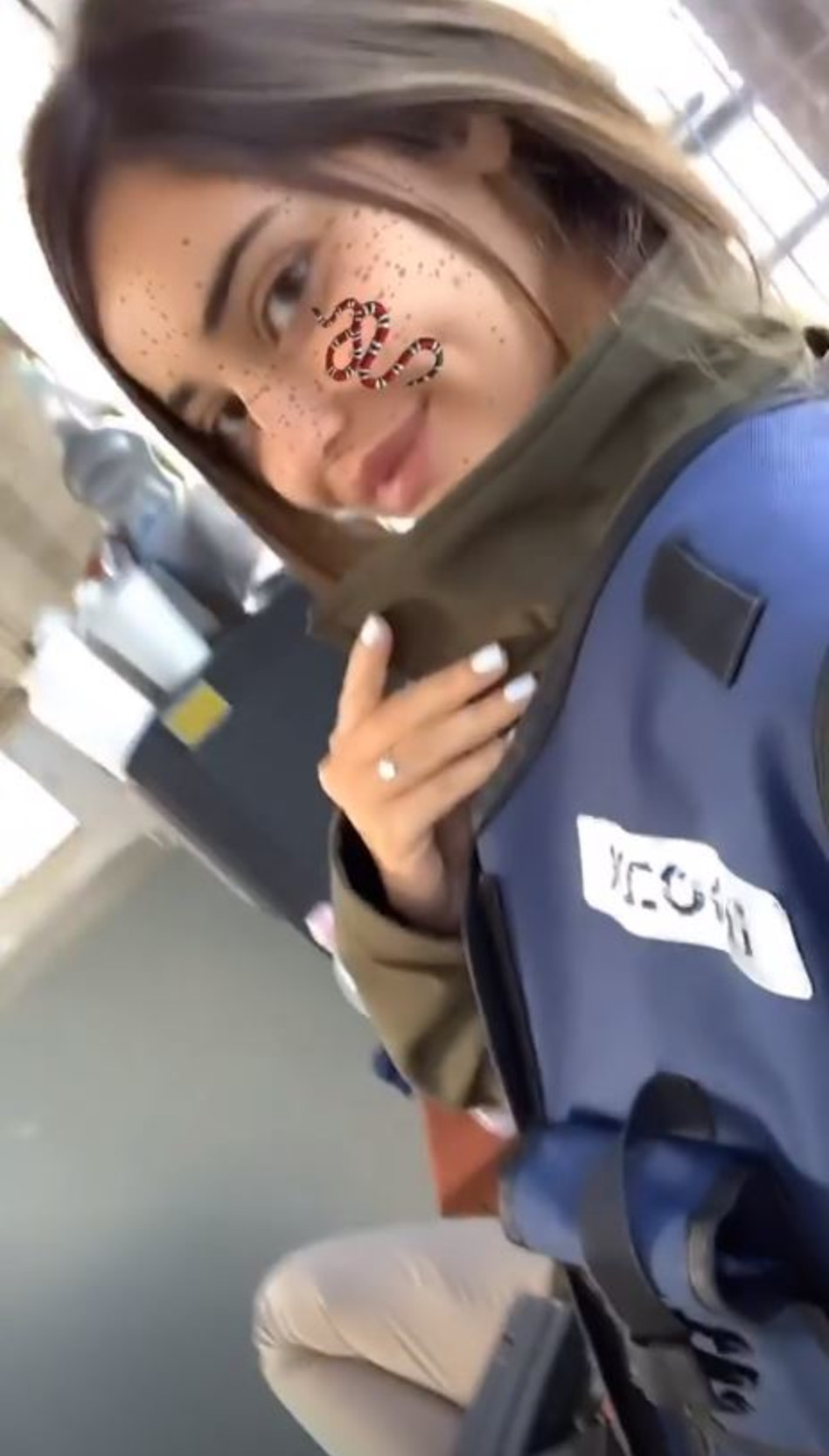 הדר חיון עם הטבעת (צילום: אינסטגרם)