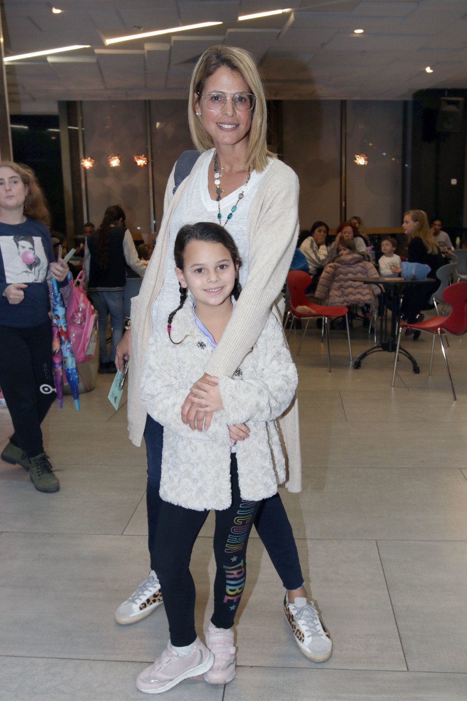 שרון דוראני ובתה (צילום: ענת מוסברג)