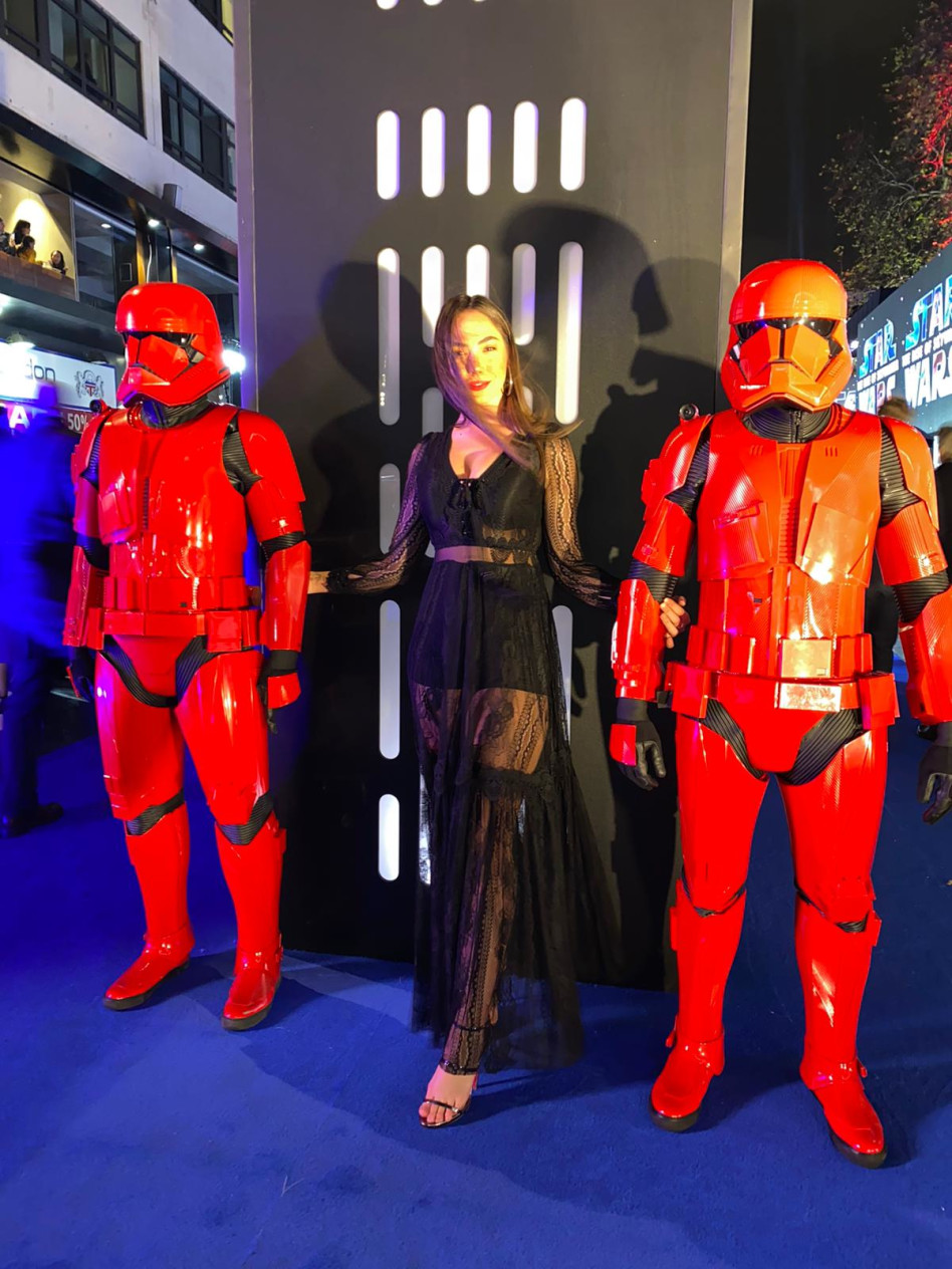 ניקול רזניקוב (צילום: אינסטגרם)