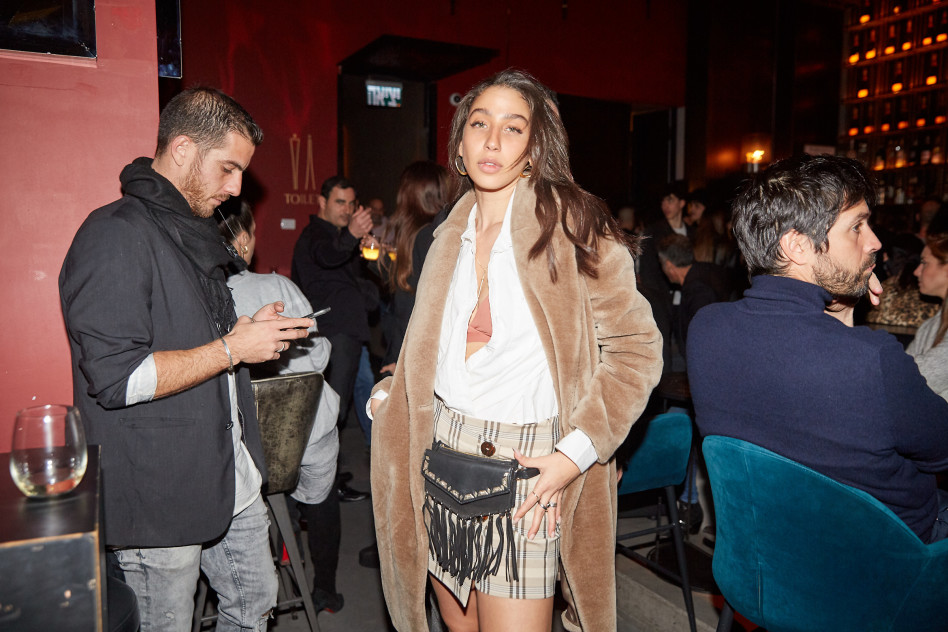 חשופה. שני גולדשטיין (צילום: שוקה כהן)