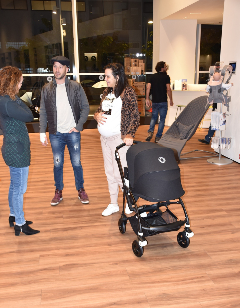 אחווה סיטבון ויונתן רונן מתכוננים (צילום: צ'ינו)