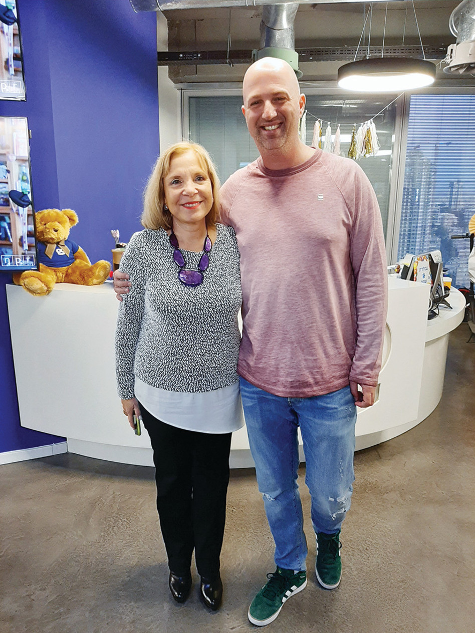 דורון מדלי ותלמה בירו מנכ"לית איגוד השיווק (צילום: ניב גלזמן)