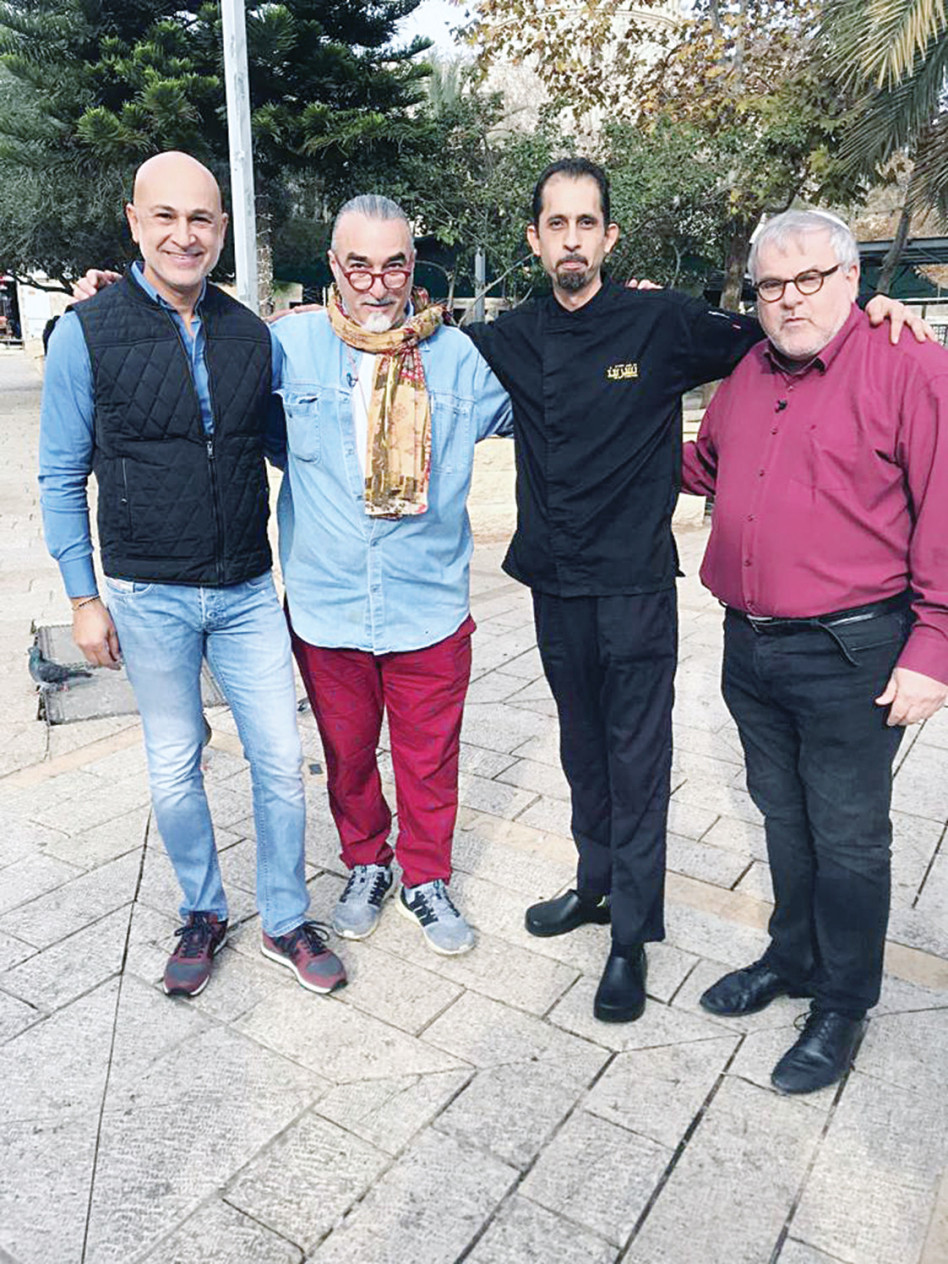 מנחם הורוביץ, טארק אבו תאיה, שאול בן אדרת ואיחסן גנים (צילום: יח"צ)