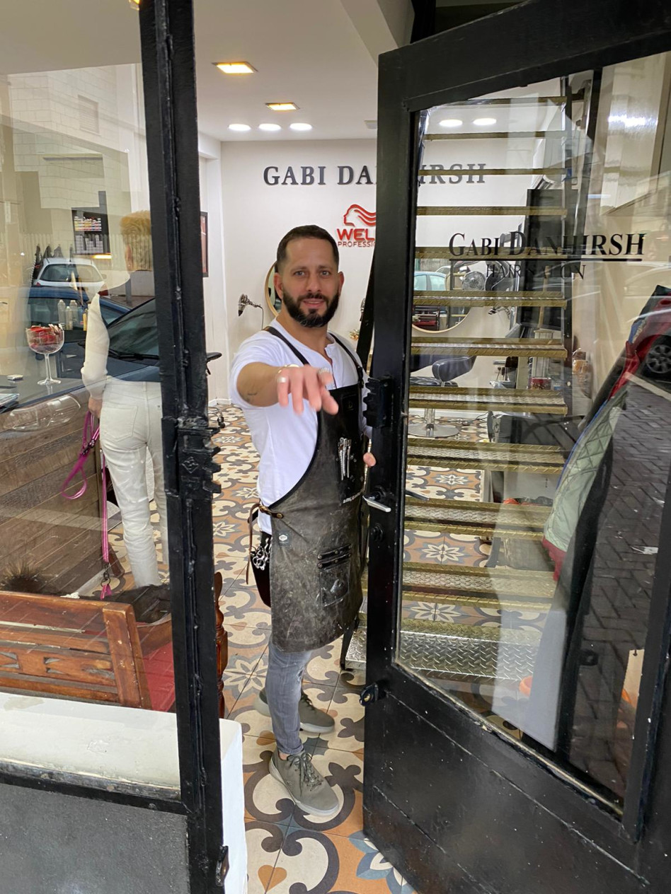 לא אהב את זה שהצלם הפתיע (צילום: פרטי)