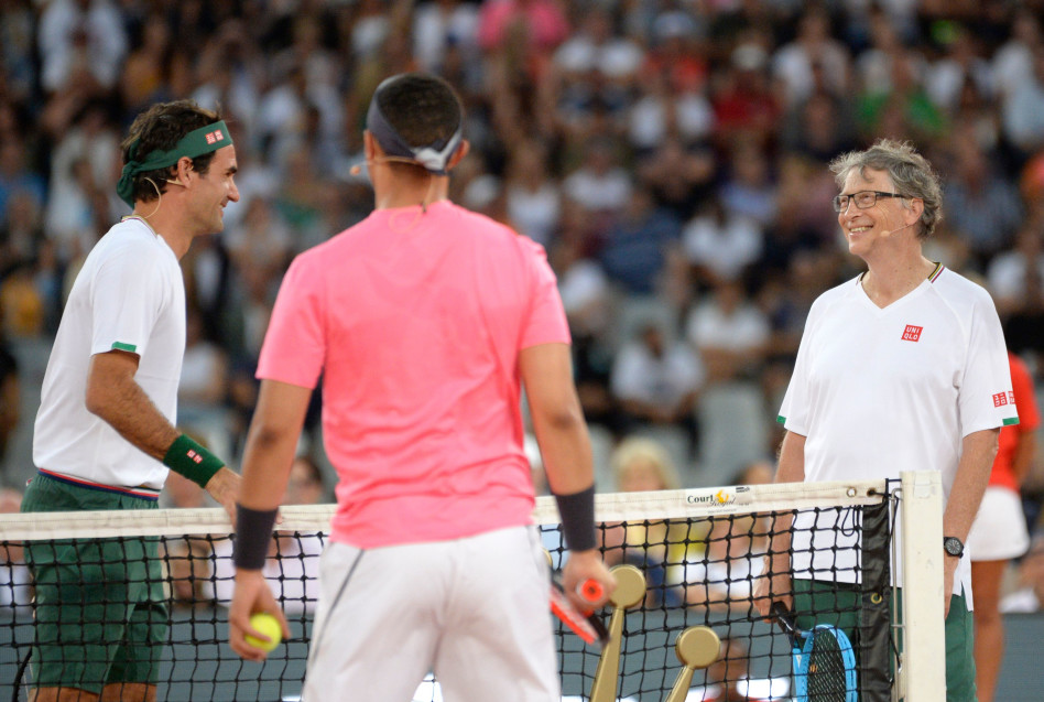 ביל גייטס, רוג'ר פדרר (צילום:  RODGER BOSCH/Getty images)