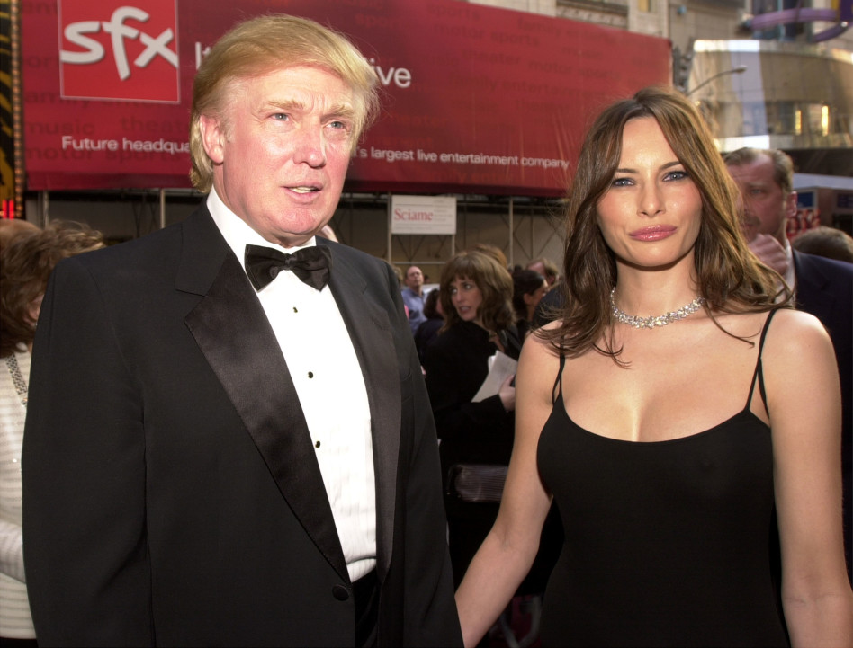 לבריאות! מלאניה ודונלד טראמפ (צילום:  Spencer Platt  Getty Images)
