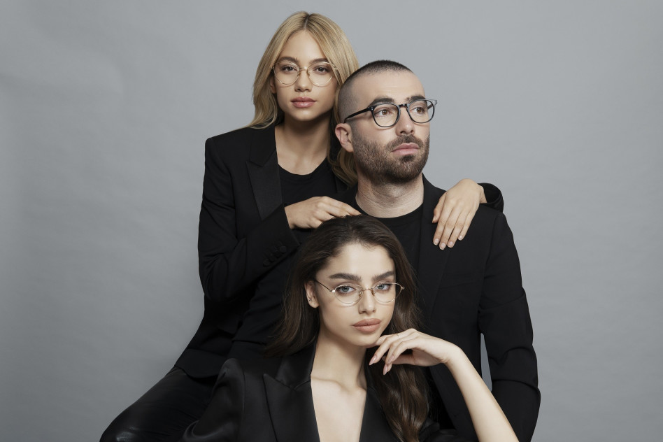 אלה איילון בצילומי קמפיין של רשת אופטיקנה למשקפי VERSO (צילום: שי פרנקו, יח''צ)