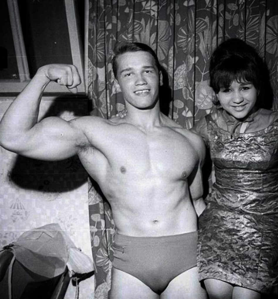 ארנולד שוורצנגר בגיל 18 (צילום: אינסטגרם)