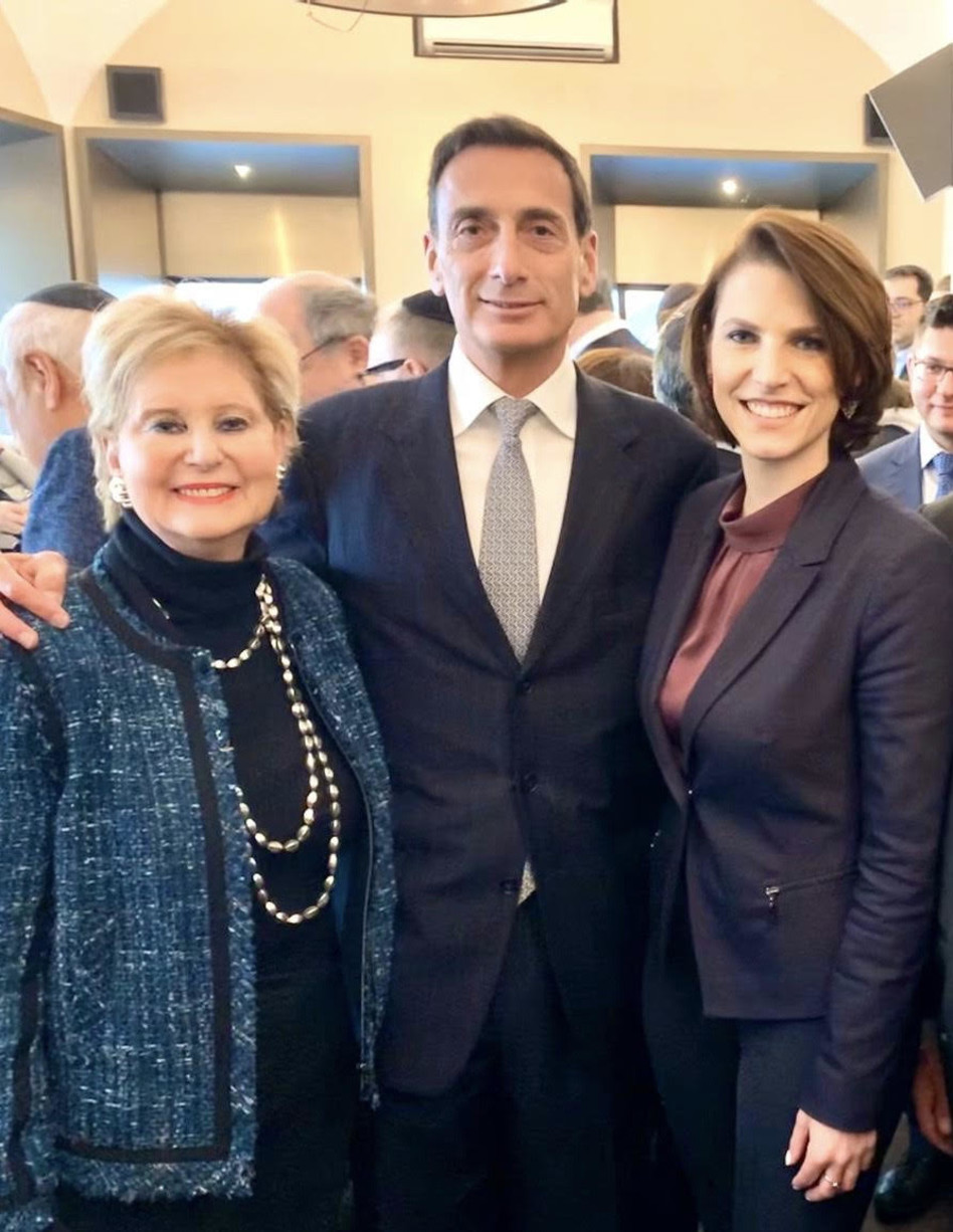 קרולין אדשטדלר, מת'יו ברונפמן וסנדי קאן (צילום: לימוד fsu)