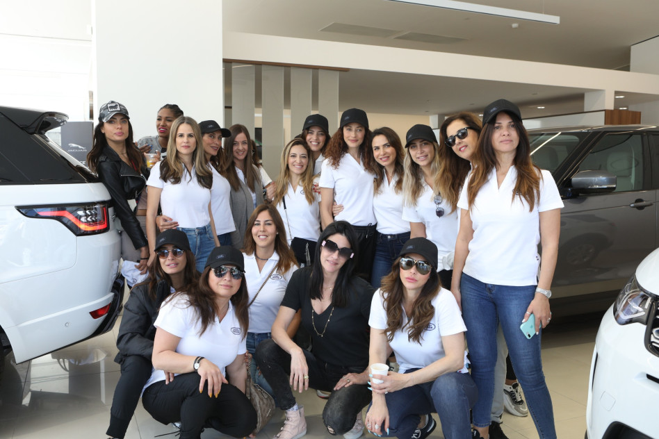 הנשים של לנדרובר (צילום: אסף לב)