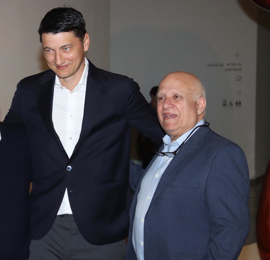 אביגדור יצחקי ו-ולדימיר איביץ' (צילום: אביב חופי)