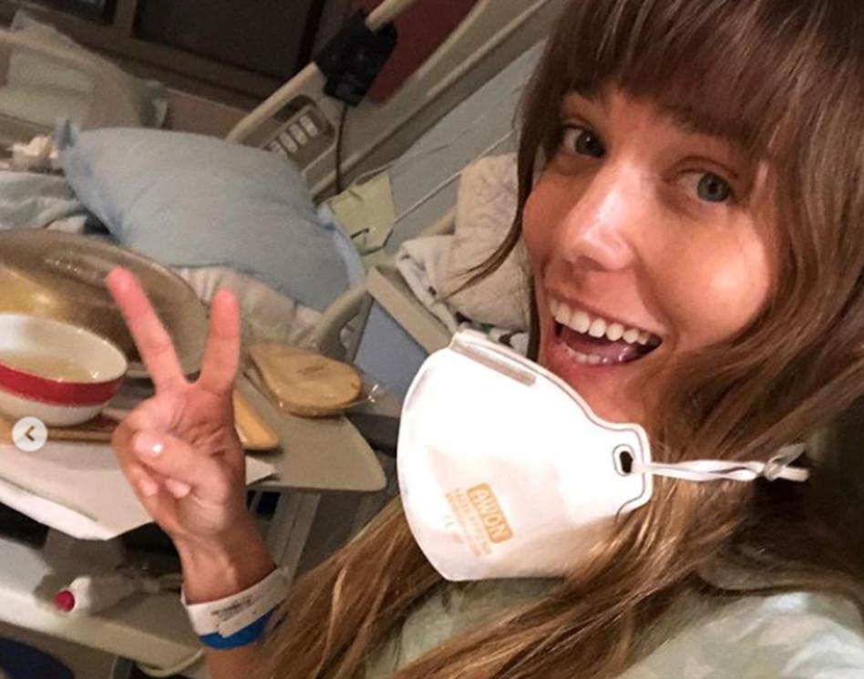 דנה פרידר בבית חולים (צילום: צילום מסך אינסטגרם)