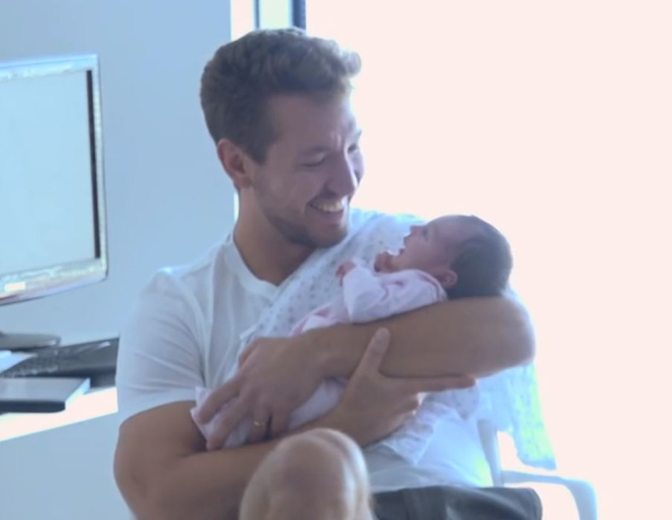 חתונה ממבט ראשון, דניס רוסקוב (צילום: צילום מסך מאקו, קשת 12)