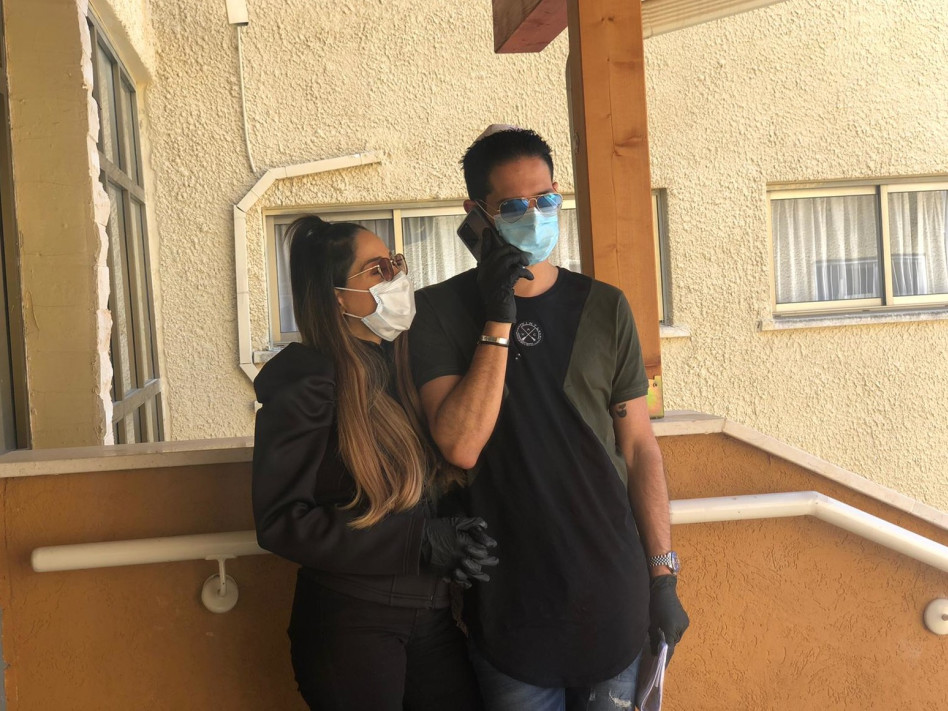 מחכים בתור. דנה לפידות (צילום: אור גפן)