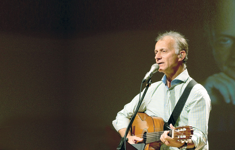 מתי כספי  (צילום: משה צ'יטיאת)