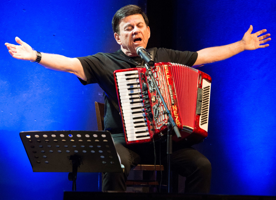 אפי נצר (צילום: נתן יעקובוביץ)